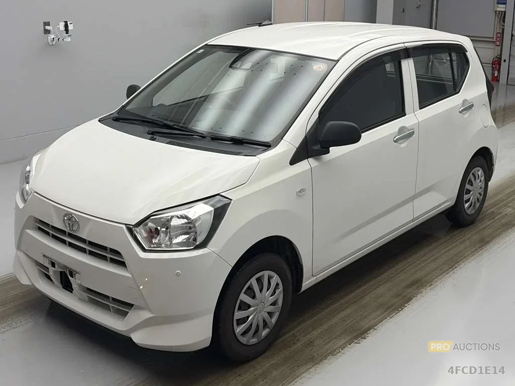 Toyota Pixis Epoch LA350A 2021
